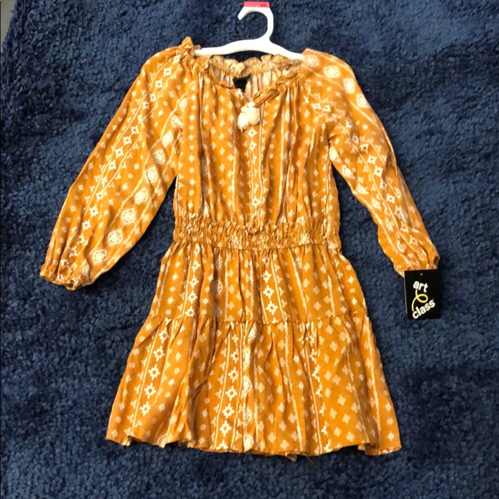NEW light weight 3/4 sleeve dress